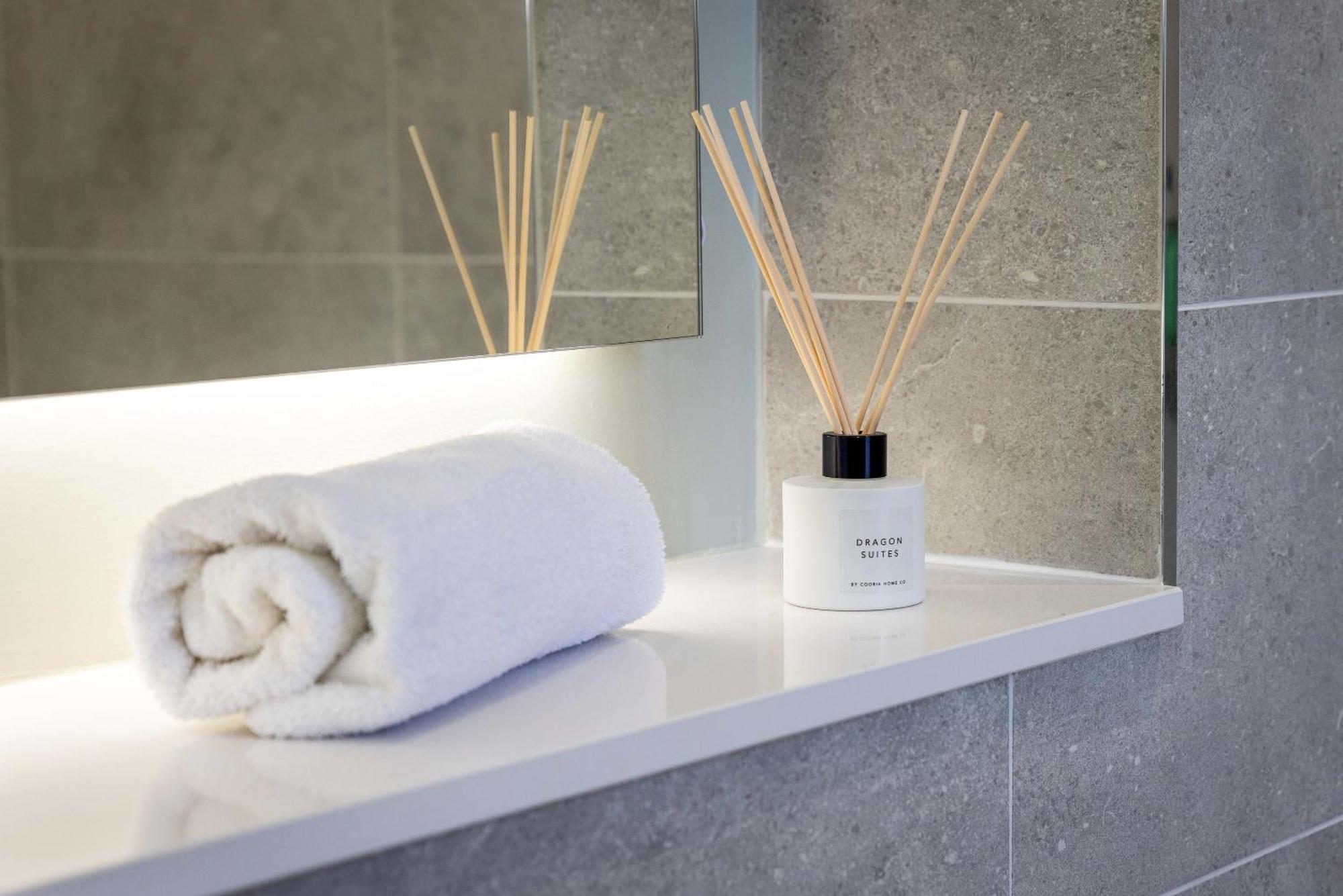 Dragon Suites - Alina Suite - 1 Bed City Centre Luxury Apartment Edinburgh Bagian luar foto