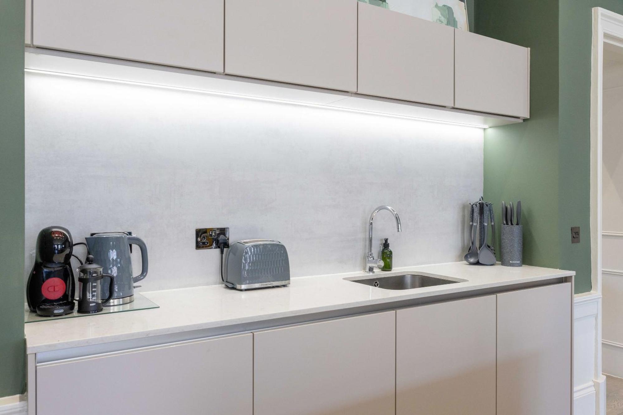Dragon Suites - Alina Suite - 1 Bed City Centre Luxury Apartment Edinburgh Bagian luar foto